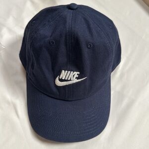 NEW Nike Heritage 86 Mens Dad Hat Cap, Navy Blue / Obsidian Adjustable